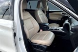 Used 2022 Ford Explorer XLT w/ Equipment Group 202A image 4