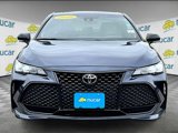 Used 2019 Toyota Avalon XSE image 2