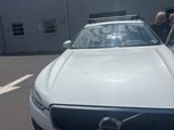 Certified 2019 Volvo XC60 T6 Momentum w/ Premium Package image 3