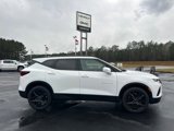 Used 2022 Chevrolet Blazer LT image 2