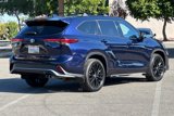 Used 2023 Toyota Highlander XSE image 5