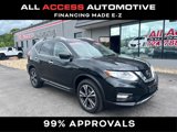 Used 2018 Nissan Rogue SL image 2