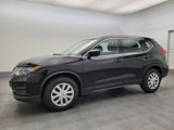 Used 2017 Nissan Rogue S image 2