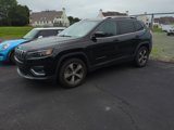 Used 2019 Jeep Cherokee Limited image 2