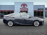 Used 2017 Toyota Prius Four image 4