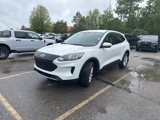 Used 2021 Ford Escape SE image 2