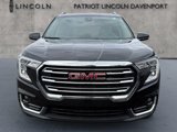 Used 2023 GMC Terrain SLT image 2