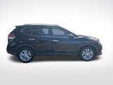 Used 2015 Nissan Rogue SV w/ SV Premium Package image 5