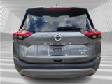 Used 2021 Nissan Rogue SV image 5