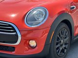 Used 2019 MINI Cooper 2-Door Hardtop image 5