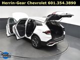 Used 2024 Kia Sportage EX image 2