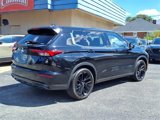 Used 2022 Mitsubishi Outlander SE image 3