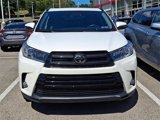 Certified 2018 Toyota Highlander XLE image 2