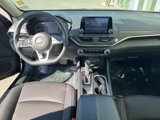 Used 2024 Nissan Altima 2.5 SV image 5