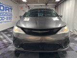 Used 2018 Chrysler Pacifica Touring-L w/ S Appearance Package image 2