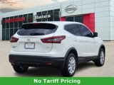 Used 2022 Nissan Rogue Sport S image 4
