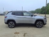 Used 2022 Jeep Compass Limited image 5
