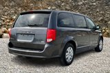 Used 2018 Dodge Grand Caravan SE image 2