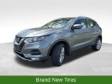 Used 2021 Nissan Rogue Sport SV image 3