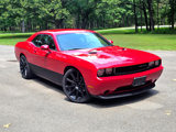 Used 2013 Dodge Challenger SXT image 2