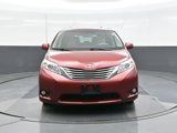 Used 2012 Toyota Sienna XLE image 2