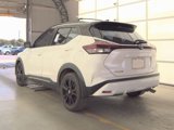 Used 2021 Nissan Kicks SR image 3