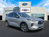 Used 2024 Ford Escape ST-Line w/ Cold Weather Package image 4