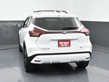 Used 2024 Nissan Kicks SV image 4