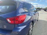 Used 2019 Nissan Pathfinder SV image 5