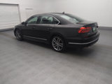 Used 2016 Volkswagen Passat 1.8T R-Line w/ R-Line Lighting Package image 3