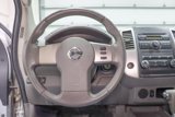 Used 2010 Nissan Frontier SE image 3
