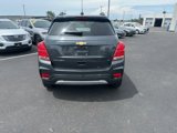 Used 2017 Chevrolet Trax LT w/ LT Convenience Package image 6