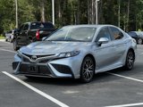 Used 2023 Toyota Camry SE image 2