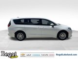 Used 2023 Chrysler Voyager LX image 4