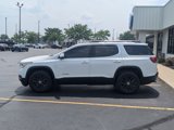 Used 2018 GMC Acadia SLT image 4
