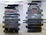 Used 2022 Nissan Rogue SV image 4