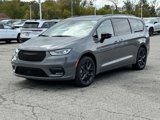 New 2025 Chrysler Pacifica Limited w/ Trailer Tow Group image 6
