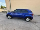 Used 2022 Hyundai Venue SE image 5