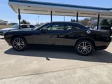 Used 2019 Dodge Challenger SXT image 4