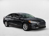 Used 2020 Ford Fusion SE image 3