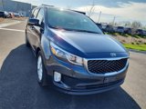 Used 2016 Kia Sedona EX image 2