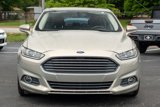 Used 2015 Ford Fusion SE w/ Equipment Group 202A image 2