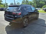 Certified 2022 Jeep Compass Limited image 4