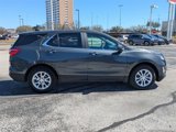 Used 2021 Chevrolet Equinox LT image 2