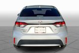 Used 2021 Toyota Corolla LE image 4