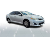 Used 2013 Toyota Camry LE image 3