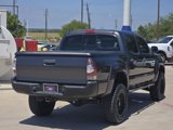 Used 2010 Toyota Tacoma 4x4 Double Cab image 4