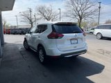 Used 2018 Nissan Rogue SV w/ Premium Package image 4