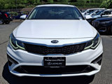 Used 2019 Kia Optima S image 2