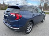 Used 2022 GMC Terrain SLT image 6